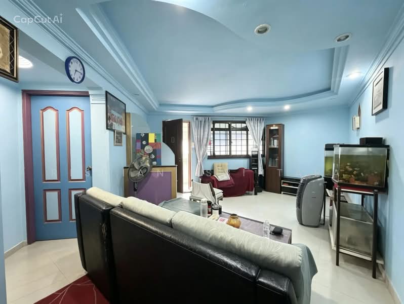 701 Hougang Avenue 2, 701 Hougang Avenue 2, 2 Bedrooms, 764 sqft, HDB Flat For Sale, by Risdian Isbintara, 500195253 - Living Room - PropertyGuru.com.sg