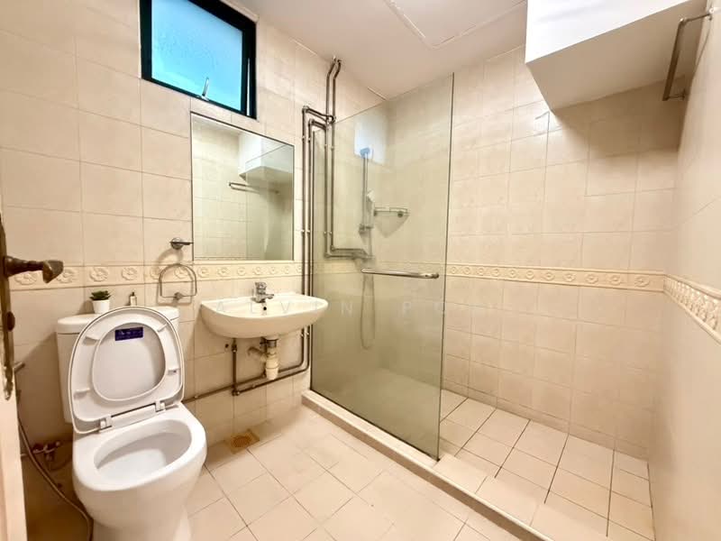 The Meyer Place, 2 Meyer Place, 3 Bedrooms, 1,496 sqft, Apartment For Rent, by Alvin Poh, 500195260 - Common Toilet - PropertyGuru.com.sg