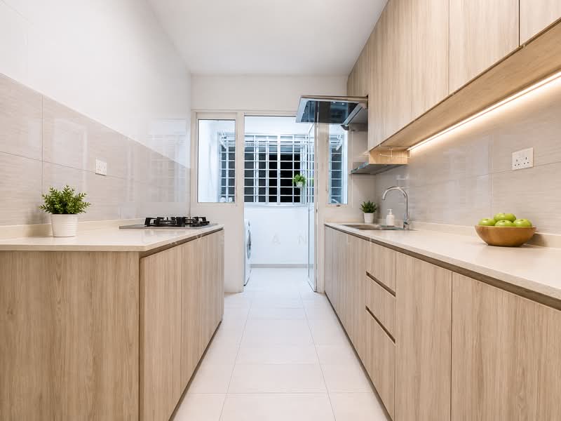 619B Tampines Street 61, 619B Tampines Street 61, 3 Bedrooms, 1,216 sqft, HDB Flat For Sale, by Crystan Lim, 500195262 - Kitchen - PropertyGuru.com.sg