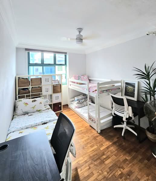 689E Woodlands Drive 75, 689E Woodlands Drive 75, 3 Bedrooms, 1,184 sqft, HDB Flat For Sale, by Adam Tng, 500195263 - Bedroom - PropertyGuru.com.sg