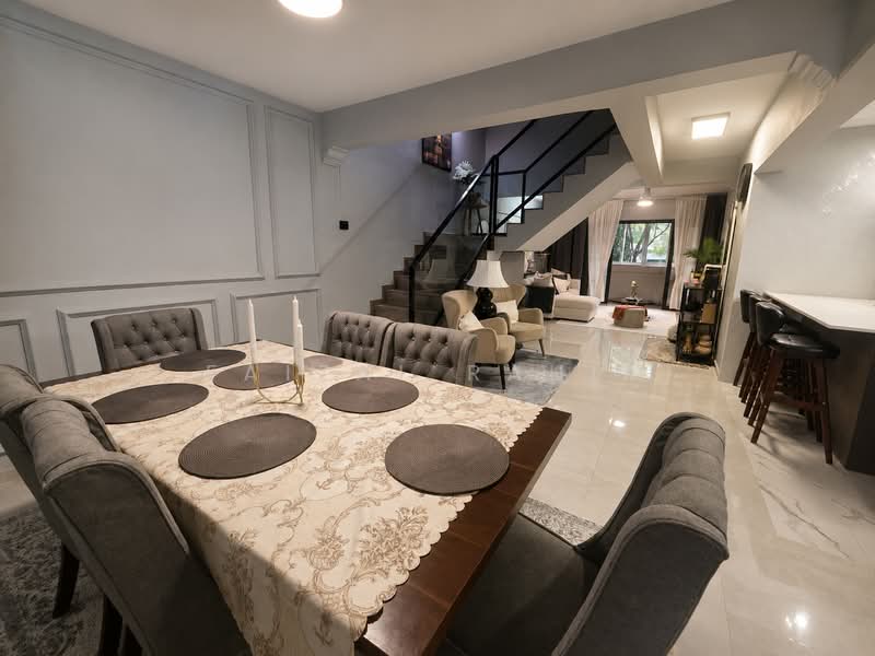 142 Bukit Batok Street 11, 142 Bukit Batok Street 11, 4 Bedrooms, 1,614 sqft, HDB Flat For Sale, by Faizal Rahim, 500195269 - Dining Room - PropertyGuru.com.sg