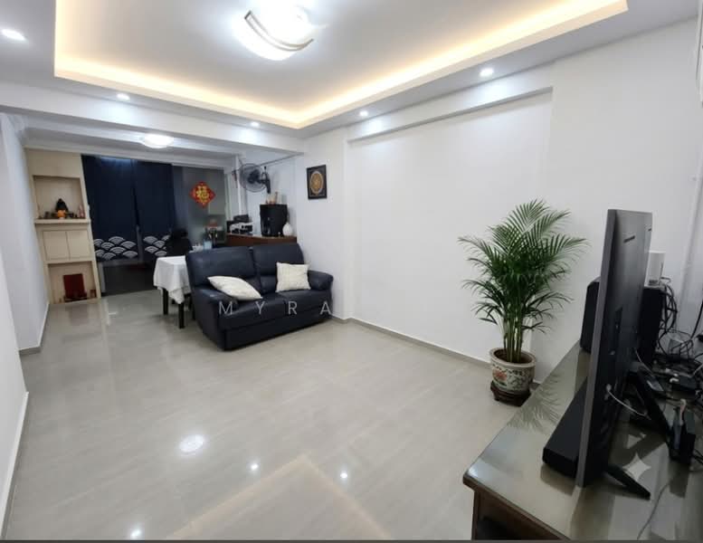 13 Telok Blangah Crescent, 13 Telok Blangah Crescent, 2 Bedrooms, 700 sqft, HDB Flat For Sale, by Myra Goh, 500195274 - Living Room - PropertyGuru.com.sg