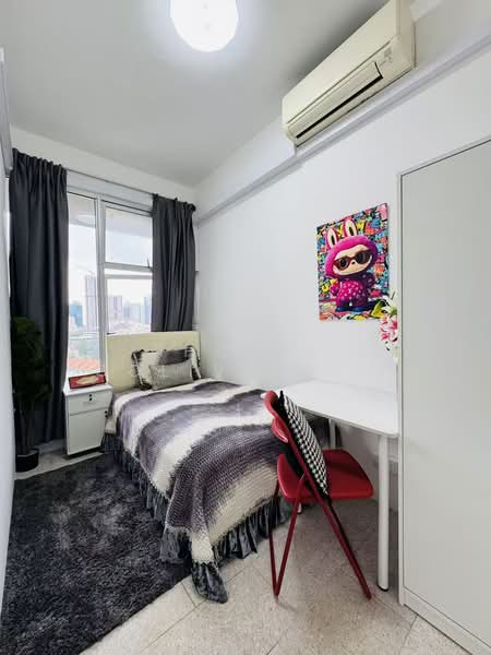 Kerrisdale, 30 Sturdee Road, Room Rental, 80 sqft, Condominium For Rent, by LEO, 500195275 - Bedroom - PropertyGuru.com.sg