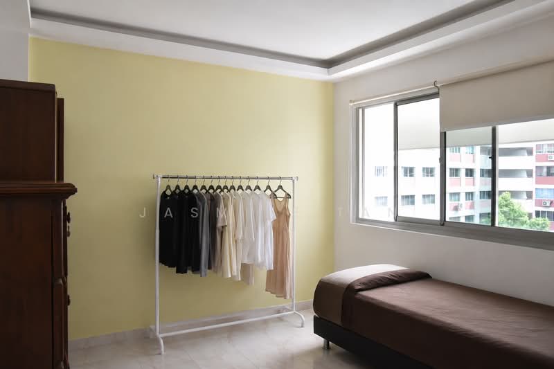 114 Lengkong Tiga, 114 Lengkong Tiga, 4 Bedrooms, 1,399 sqft, HDB Flat For Sale, by Jasmine Tan, 500195280 - Bedroom 4/Study - PropertyGuru.com.sg