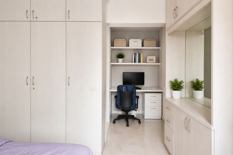 114 Lengkong Tiga, 114 Lengkong Tiga, 4 Bedrooms, 1,399 sqft, HDB Flat For Sale, by Jasmine Tan, 500195280 - Master Bedroom - PropertyGuru.com.sg