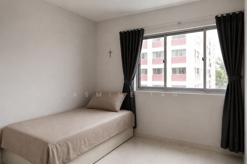 114 Lengkong Tiga, 114 Lengkong Tiga, 4 Bedrooms, 1,399 sqft, HDB Flat For Sale, by Jasmine Tan, 500195280 - Bedroom 3 - PropertyGuru.com.sg
