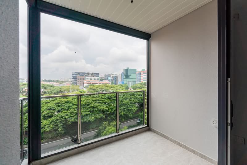 Bartley Vue, 6 Jalan Bunga Rampai, 2 Bedrooms, 732 sqft, Condominium For Sale, by Daron Ang, 500195285 - Balcony - PropertyGuru.com.sg