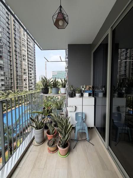 Sol Acres, 8 Choa Chu Kang Grove, Dairy Farm / Bukit Panjang / Choa Chu Kang, 3 Bedrooms, 1,066 sqft, Executive Condominium For Sale, by Xavier Ng, 500195290 - Balcony - PropertyGuru.com.sg