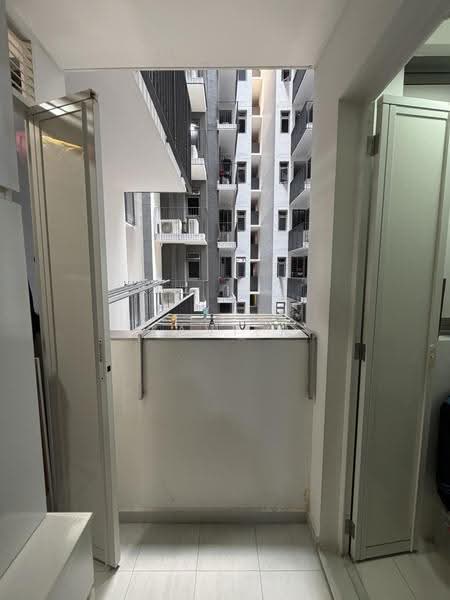 Sol Acres, 8 Choa Chu Kang Grove, Dairy Farm / Bukit Panjang / Choa Chu Kang, 3 Bedrooms, 1,066 sqft, Executive Condominium For Sale, by Xavier Ng, 500195290 - Balcony - PropertyGuru.com.sg