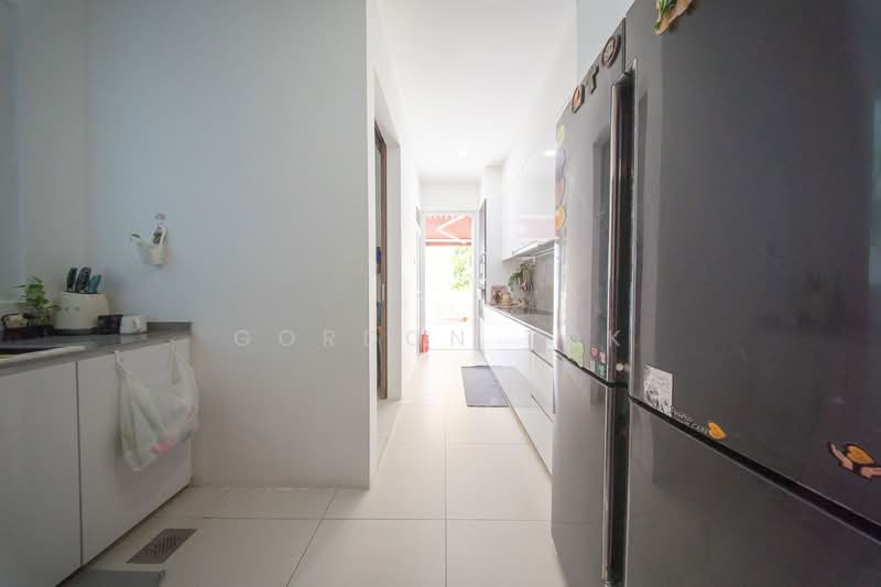 Wak Hassan drive semi detached with lift, , 6 Bedrooms, 4,355 sqft, Semi-Detached House For Sale, by Gordon Tok, 500195301 - Kitchen - PropertyGuru.com.sg