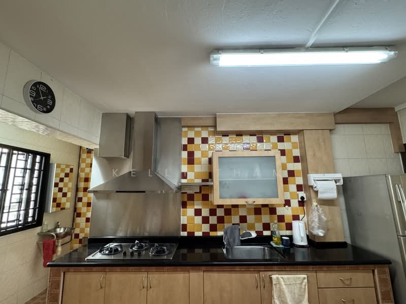 305 Ang Mo Kio Avenue 1, 305 Ang Mo Kio Avenue 1, 3 Bedrooms, 1,324 sqft, HDB Flat For Rent, by Kelly Tham, 500195304 - Kitchen - PropertyGuru.com.sg