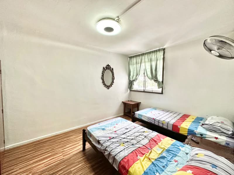 16 Eunos Crescent, 16 Eunos Crescent, 2 Bedrooms, 754 sqft, HDB Flat For Sale, by Liah Hanifah, 500195306 - Bedroom - PropertyGuru.com.sg