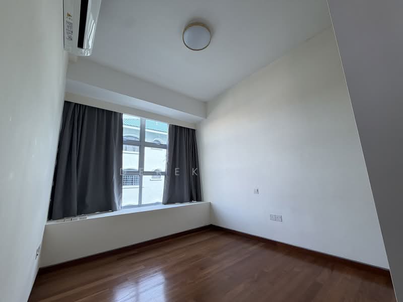 D'Gallery, 15 Jalan Masjid, Room Rental, 120 sqft, Apartment For Rent, by Derek Soh, 500195309 - Queen Room 1 - PropertyGuru.com.sg