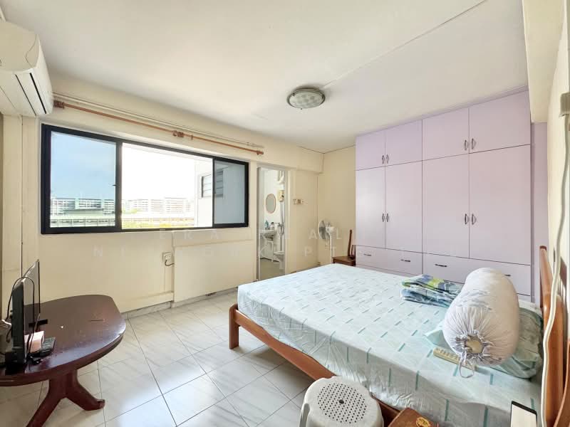 232 Tampines Street 21, 232 Tampines Street 21, 3 Bedrooms, 1,302 sqft, HDB Flat For Sale, by Phoebe, 500195312 - Bedroom - PropertyGuru.com.sg