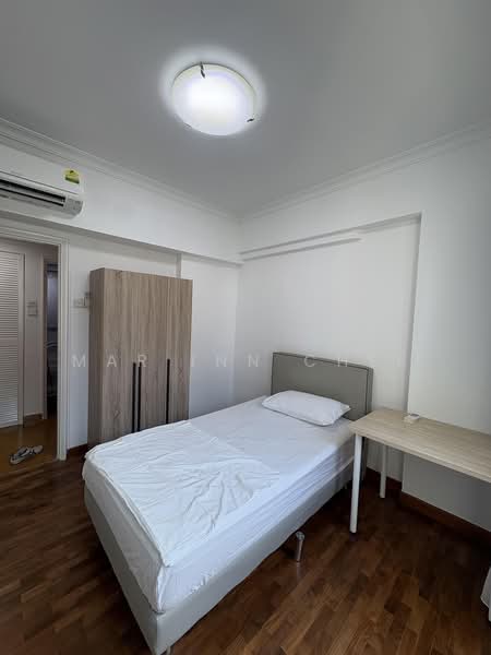 Emerald Garden, 33 Club Street, Boat Quay / Raffles Place / Marina, 1 Bedroom, 200 sqft, Condominium For Rent, by Mar Inn Chee, 500195314 - Bedroom - PropertyGuru.com.sg