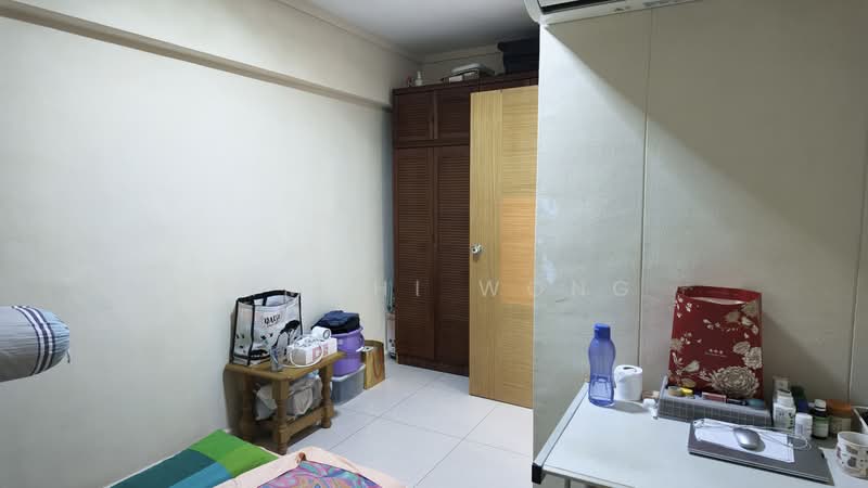 668D Jurong West Street 64, 668D Jurong West Street 64, 3 Bedrooms, 915 sqft, HDB Flat For Sale, by Kimchi Wong, 500195316 - Bedroom - PropertyGuru.com.sg