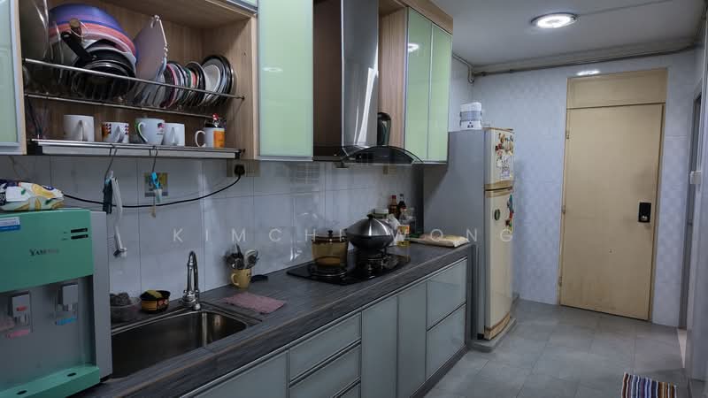 668D Jurong West Street 64, 668D Jurong West Street 64, 3 Bedrooms, 915 sqft, HDB Flat For Sale, by Kimchi Wong, 500195316 - Kitchen - PropertyGuru.com.sg