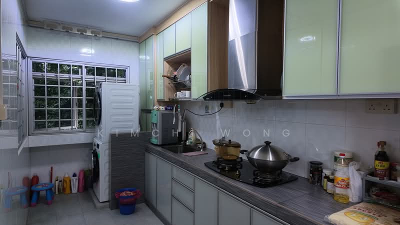 668D Jurong West Street 64, 668D Jurong West Street 64, 3 Bedrooms, 915 sqft, HDB Flat For Sale, by Kimchi Wong, 500195316 - Kitchen - PropertyGuru.com.sg