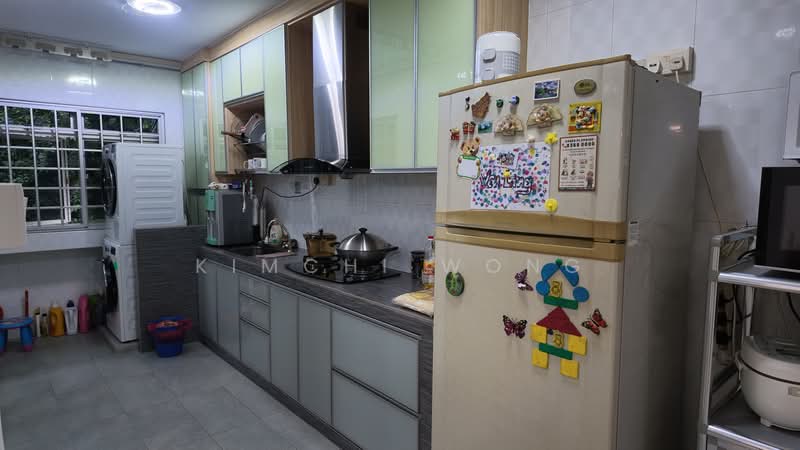 668D Jurong West Street 64, 668D Jurong West Street 64, 3 Bedrooms, 915 sqft, HDB Flat For Sale, by Kimchi Wong, 500195316 - Kitchen - PropertyGuru.com.sg
