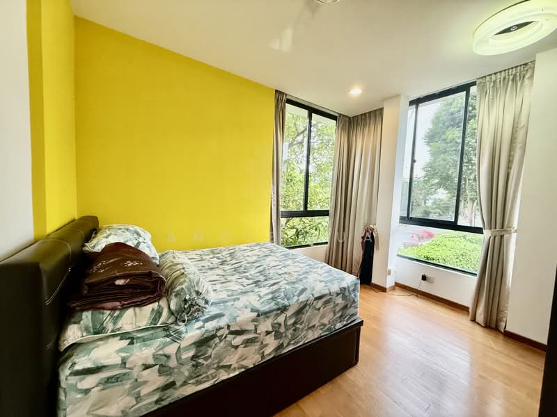 Allamanda Grove, Allamanda Grove, 10+ Bedrooms, 4,403 sqft, Semi-Detached House For Sale, by Angie Lua, 500195317 - Bedroom - PropertyGuru.com.sg