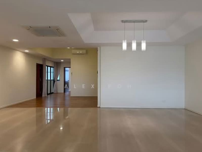 Regency Park, 11 Nathan Road, 3 Bedrooms, 3,175 sqft, Condominium For Sale, by Alex Poh, 500195318 - Living Room - PropertyGuru.com.sg