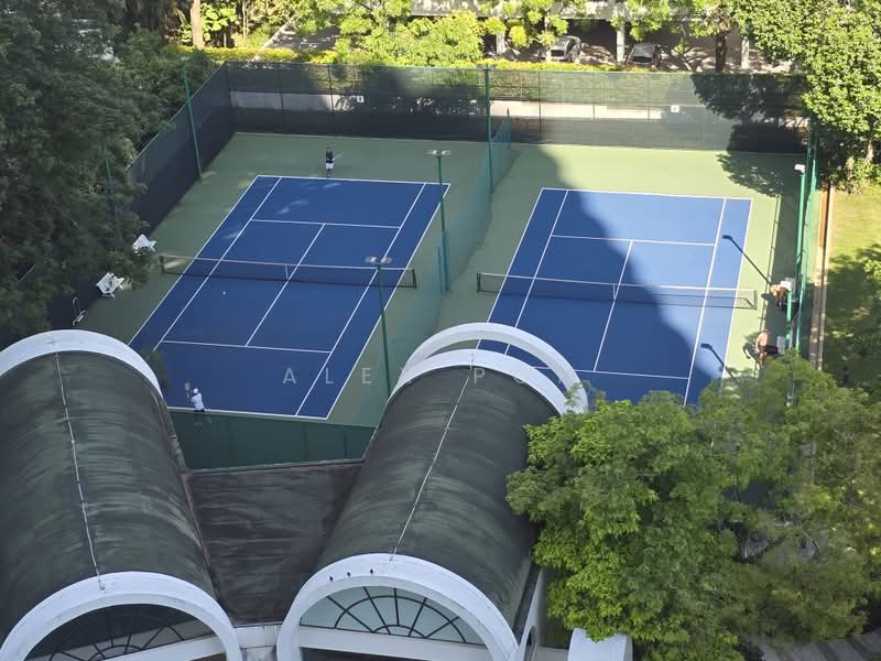 Regency Park, 11 Nathan Road, 3 Bedrooms, 3,175 sqft, Condominium For Sale, by Alex Poh, 500195318 - Exterior - PropertyGuru.com.sg