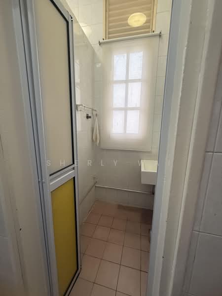 345 Beach Road, 345 Beach Road, 1,100 sqft, Shop / Shophouse For Rent, by Sherly Wai, 500195323 - Bathroom - CommercialGuru.com.sg