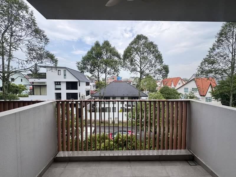 Royalgreen, 2 Anamalai Avenue, 2 Bedrooms, 721 sqft, Condominium For Sale, by Diana Wei, 500195333 - Balcony - PropertyGuru.com.sg