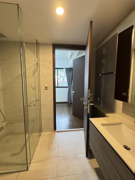 Royalgreen, 2 Anamalai Avenue, 2 Bedrooms, 721 sqft, Condominium For Sale, by Diana Wei, 500195333 - Bathroom - PropertyGuru.com.sg