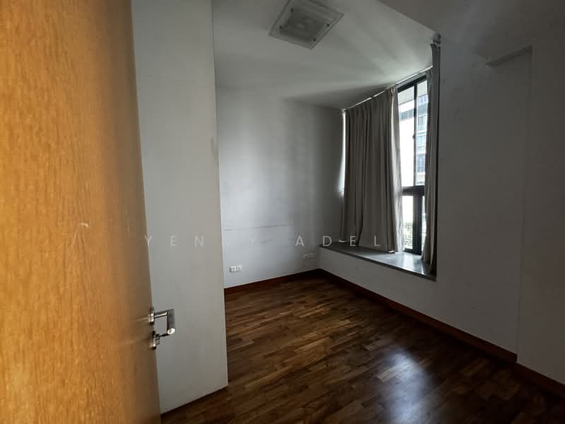 Conveniently located 2 bedder & 3 bedder for rent, , 3 Bedrooms, 1,100 sqft, Apartment For Rent, by Yenny Adell, 500195338 - Interior - PropertyGuru.com.sg