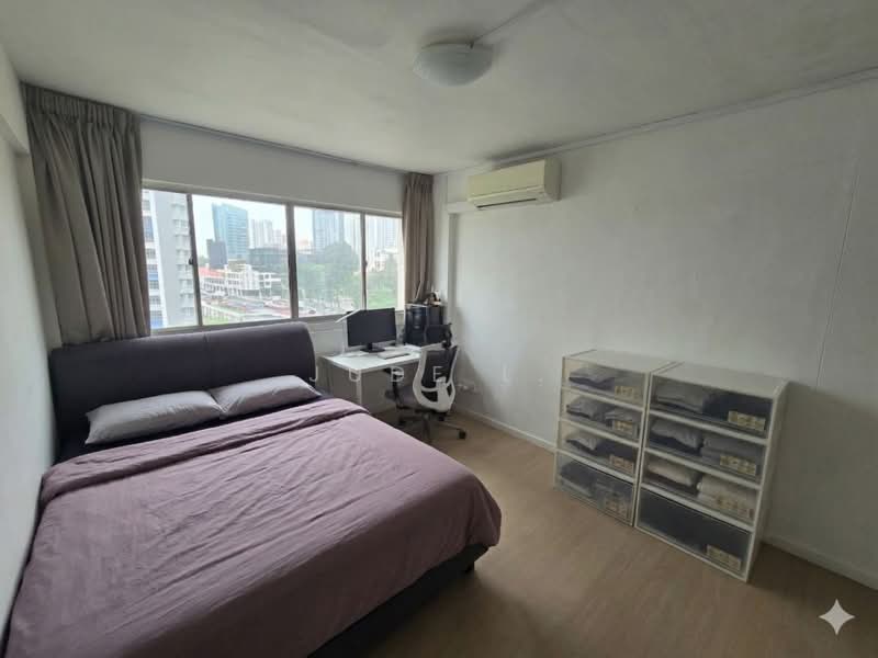 123 Mcnair Road, 123 Mcnair Road, 2 Bedrooms, 688 sqft, HDB Flat For Sale, by Jude L., 500195339 - Bedroom - PropertyGuru.com.sg