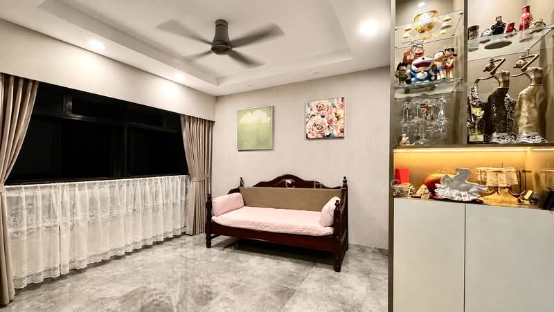 111A Alkaff Crescent, 111A Alkaff Crescent, 3 Bedrooms, 1,001 sqft, HDB Flat For Sale, by Bryan Cheng, 500195356 - Living Room - PropertyGuru.com.sg