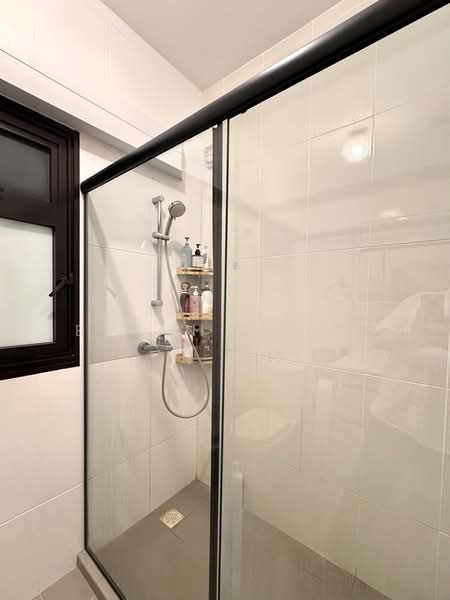 111A Alkaff Crescent, 111A Alkaff Crescent, 3 Bedrooms, 1,001 sqft, HDB Flat For Sale, by Bryan Cheng, 500195356 - Bathroom - PropertyGuru.com.sg