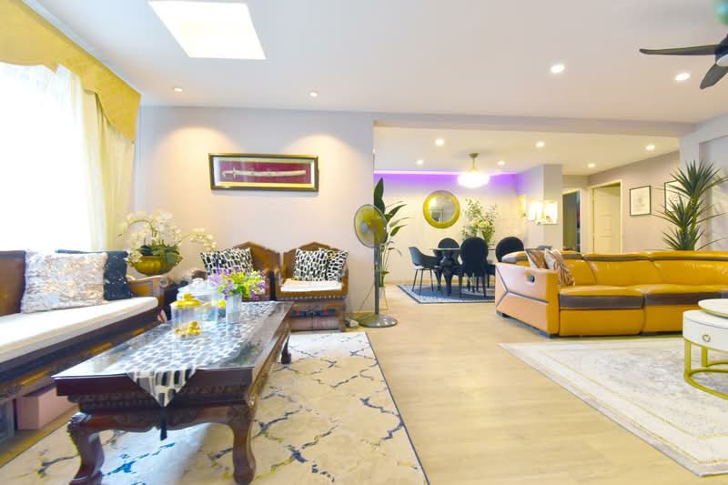 452 Jurong West Street 42, 452 Jurong West Street 42, 3 Bedrooms, 1,431 sqft, HDB Flat For Sale, by Malik Sani, 500195383 - Living Room - PropertyGuru.com.sg