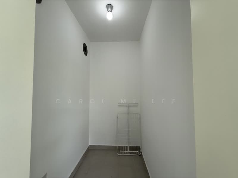 Floridian, 975 Bukit Timah Road, 2 Bedrooms, 926 sqft, Condominium For Rent, by Carol ML Lee, 500195388 - Store room / home shelter - PropertyGuru.com.sg