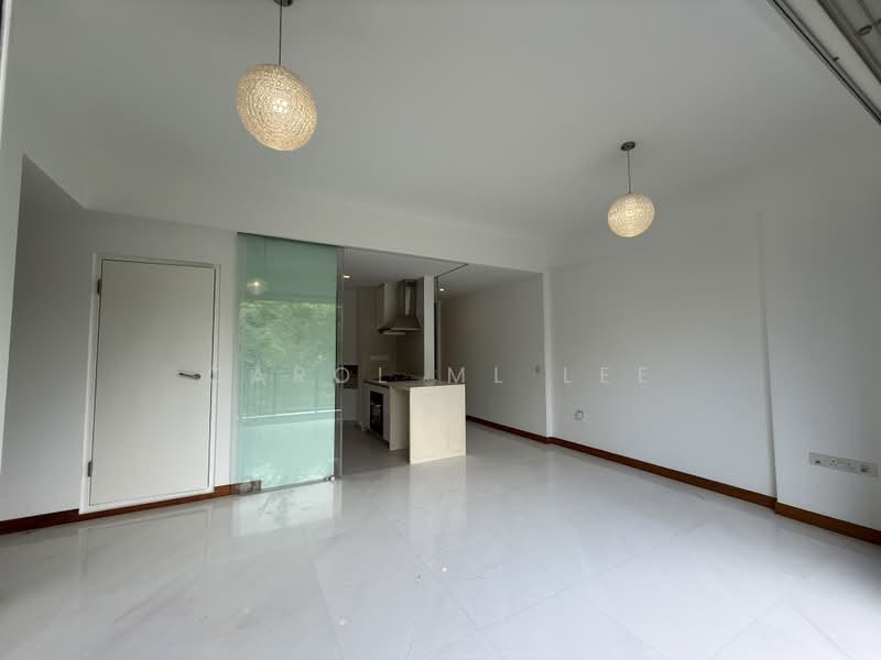 Floridian, 975 Bukit Timah Road, 2 Bedrooms, 926 sqft, Condominium For Rent, by Carol ML Lee, 500195388 - Living area - PropertyGuru.com.sg