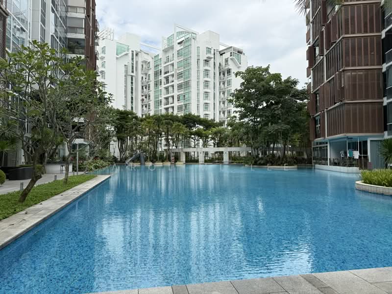 Floridian, 975 Bukit Timah Road, 2 Bedrooms, 926 sqft, Condominium For Rent, by Carol ML Lee, 500195388 - Main pool - PropertyGuru.com.sg