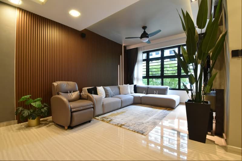 807C Choa Chu Kang Avenue 1, 807C Choa Chu Kang Avenue 1, 3 Bedrooms, 990 sqft, HDB Flat For Sale, by Malik Sani, 500195389 - Living Room - PropertyGuru.com.sg