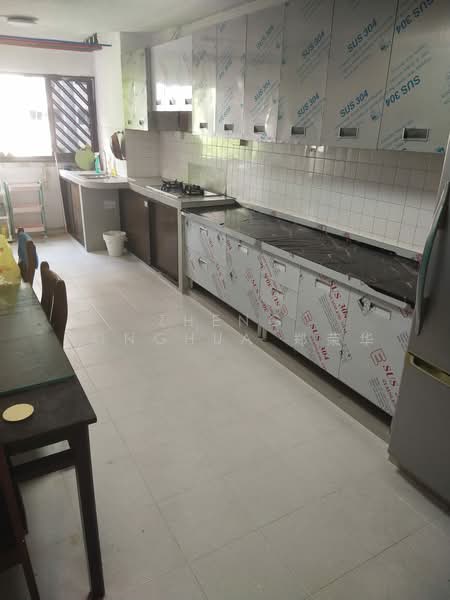 511 West Coast Drive, 511 West Coast Drive, Room Rental, 150 sqft, HDB Flat For Rent, by Zheng Ronghua 郑荣华, 500195390 - Kitchen - PropertyGuru.com.sg