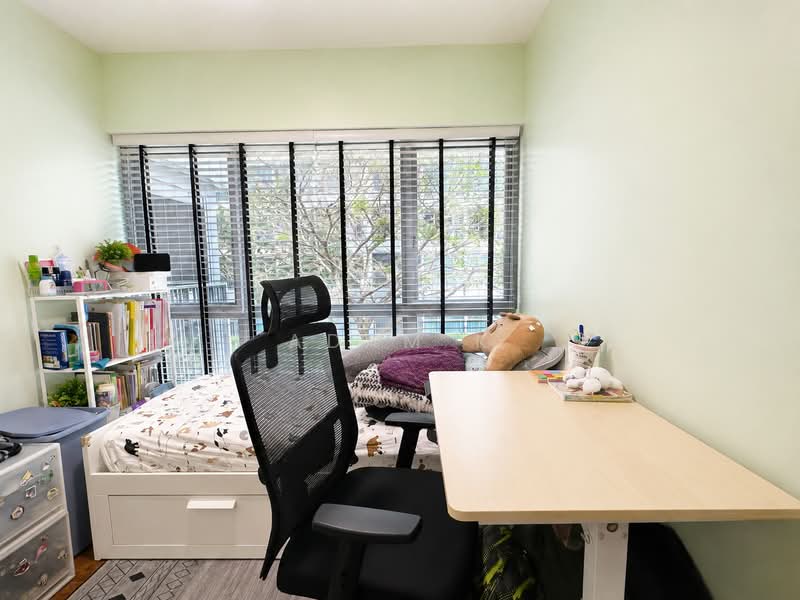 519B Tampines Central 8, 519B Tampines Central 8, 3 Bedrooms, 904 sqft, HDB Flat For Sale, by Adam K, 500195393 - Bedroom - PropertyGuru.com.sg