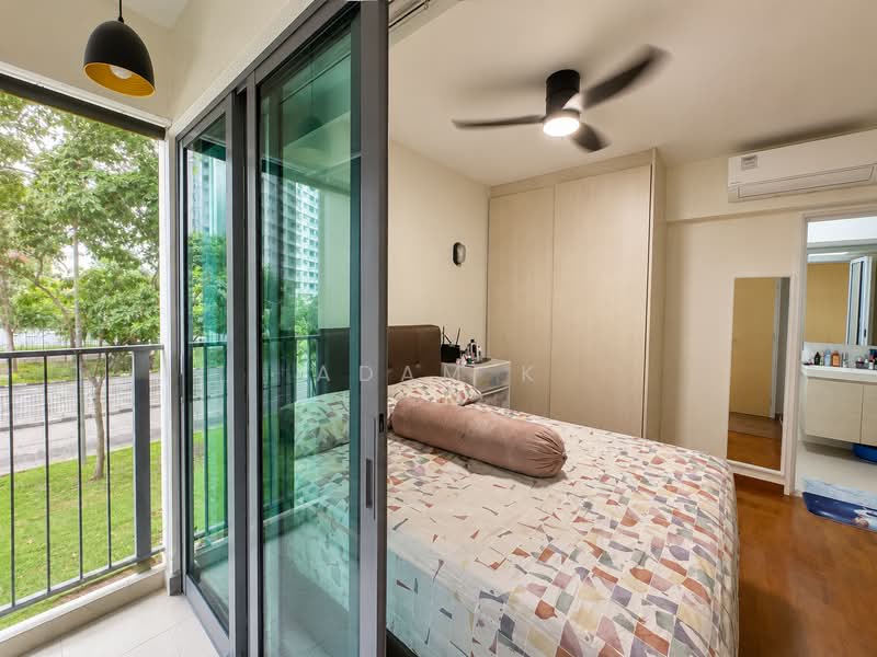 519B Tampines Central 8, 519B Tampines Central 8, 3 Bedrooms, 904 sqft, HDB Flat For Sale, by Adam K, 500195393 - Bedroom - PropertyGuru.com.sg