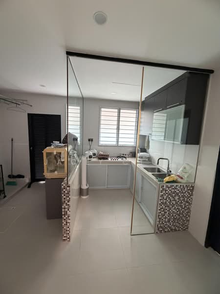MacPherson Garden Estate, Macpherson Road, Room Rental, 450 sqft, Terraced House For Rent, by Jacey Chua, 500195399 - Kitchen - PropertyGuru.com.sg