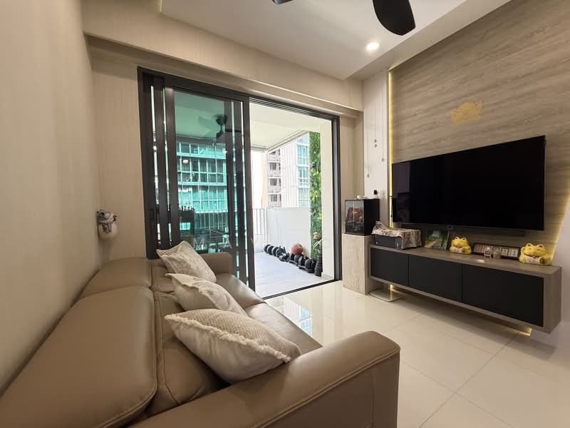 The Terrace, 88 Edgedale Plains, 3 Bedrooms, 1,076 sqft, Executive Condominium For Rent, by May Loh, 500195405 - Living Room - PropertyGuru.com.sg