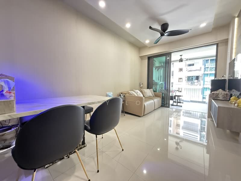 The Terrace, 88 Edgedale Plains, 3 Bedrooms, 1,076 sqft, Executive Condominium For Rent, by May Loh, 500195405 - Living Room - PropertyGuru.com.sg