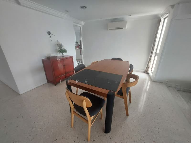 Cairnhill Plaza, 53 Cairnhill Road, 3 Bedrooms, 2,293 sqft, Apartment For Rent, by Terri Lee, 500195407 - Dining Room - PropertyGuru.com.sg