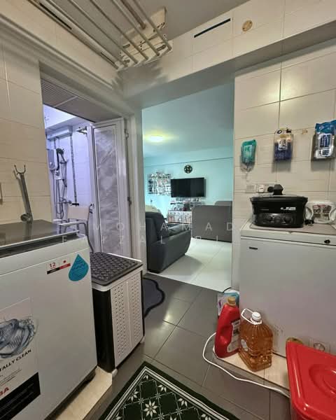 447B Jalan Kayu, 447B Jalan Kayu, 1 Bedroom, 505 sqft, HDB Flat For Sale, by Mohamad Faizal Bin Hanafi, 500195423 - Interior - PropertyGuru.com.sg