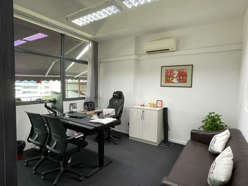 UB. One, 81 Ubi Avenue 4, 1,044 sqft, Light Industrial (B1) For Rent, by Judy Hu 胡艳, 500195438 - Study - CommercialGuru.com.sg