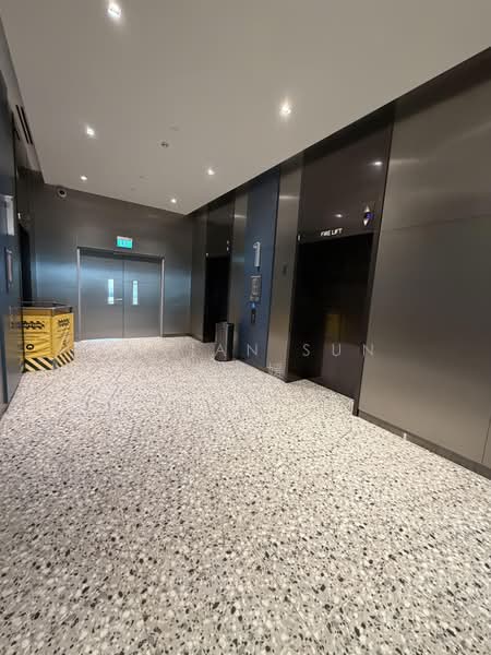 J.T.C 28 Ayer Rajah Crescent, 28 Ayer Rajah Crescent, 4,995 sqft, Light Industrial (B1) For Rent, by Vivian Sun 孙淑媛, 500195439 - Corridor - CommercialGuru.com.sg