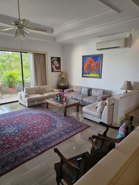 Regency Park, 3 Nathan Road, 4 Bedrooms, 3,649 sqft, Condominium For Sale, by Lyn Wong, 500195446 - Living Room - PropertyGuru.com.sg
