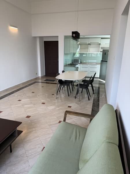 Symphony Heights, 43 Hume Avenue, 2 Bedrooms, 915 sqft, Condominium For Sale, by Victor Chua, 500195467 - Kitchen - PropertyGuru.com.sg
